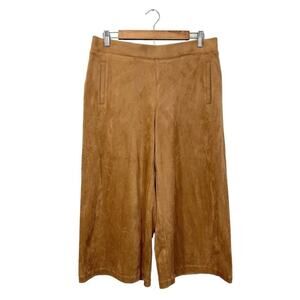 Chico's Wide Leg Crop Pants Brown Faux Suede Moleskin Pull On, Size 1 (US M)
